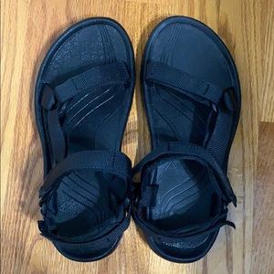 EUC Teva Sandals